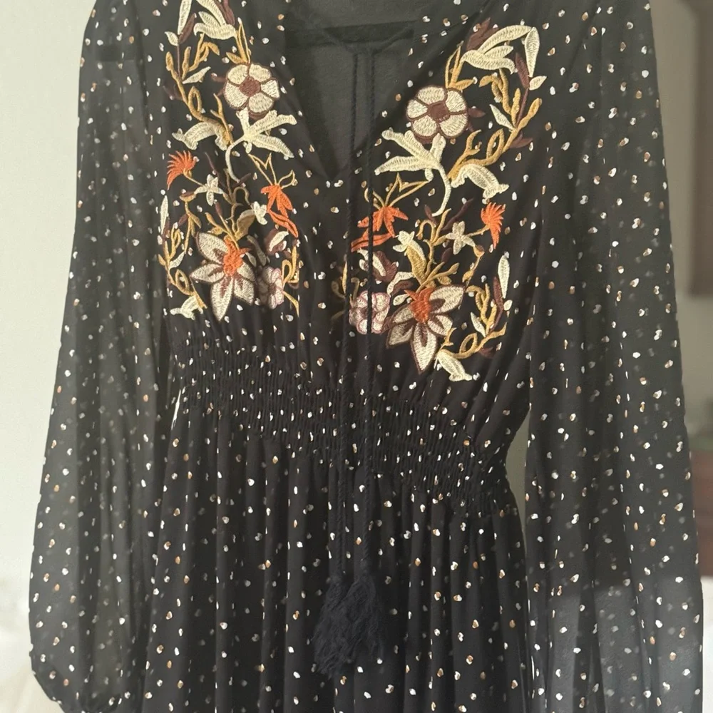Floral Embroidered Long Sleeve Dress - Picture 2 of 12